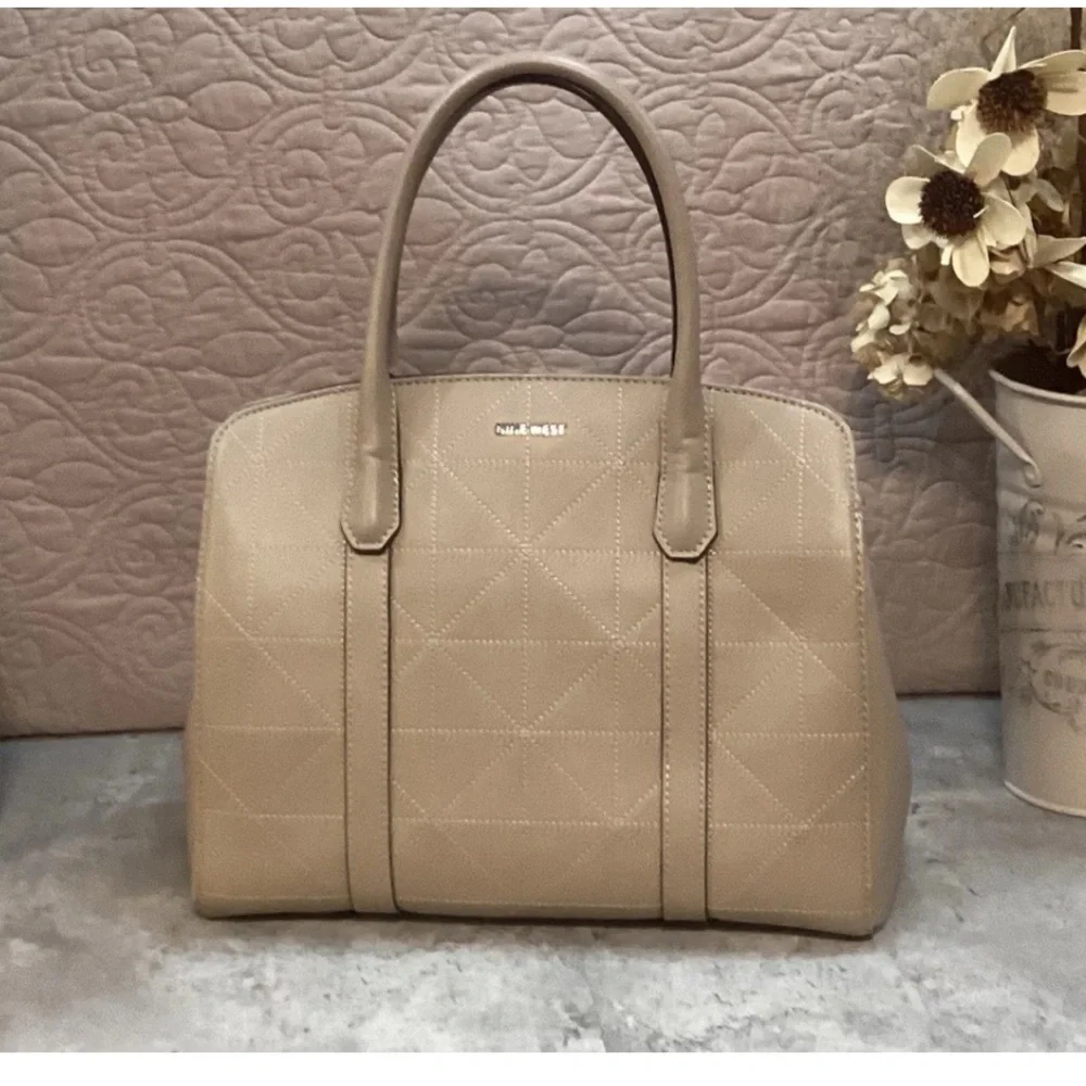 Nine West Beige Structured Satchel – Elegant Everyday Tote Stiched Quilt Design